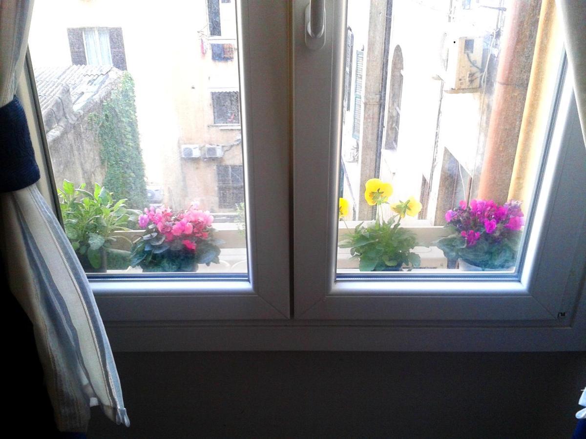 Ulysses In Rome Bed & Breakfast Bagian luar foto